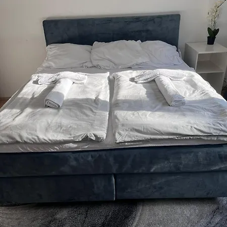 Kenny's Place בית אירוח אסן